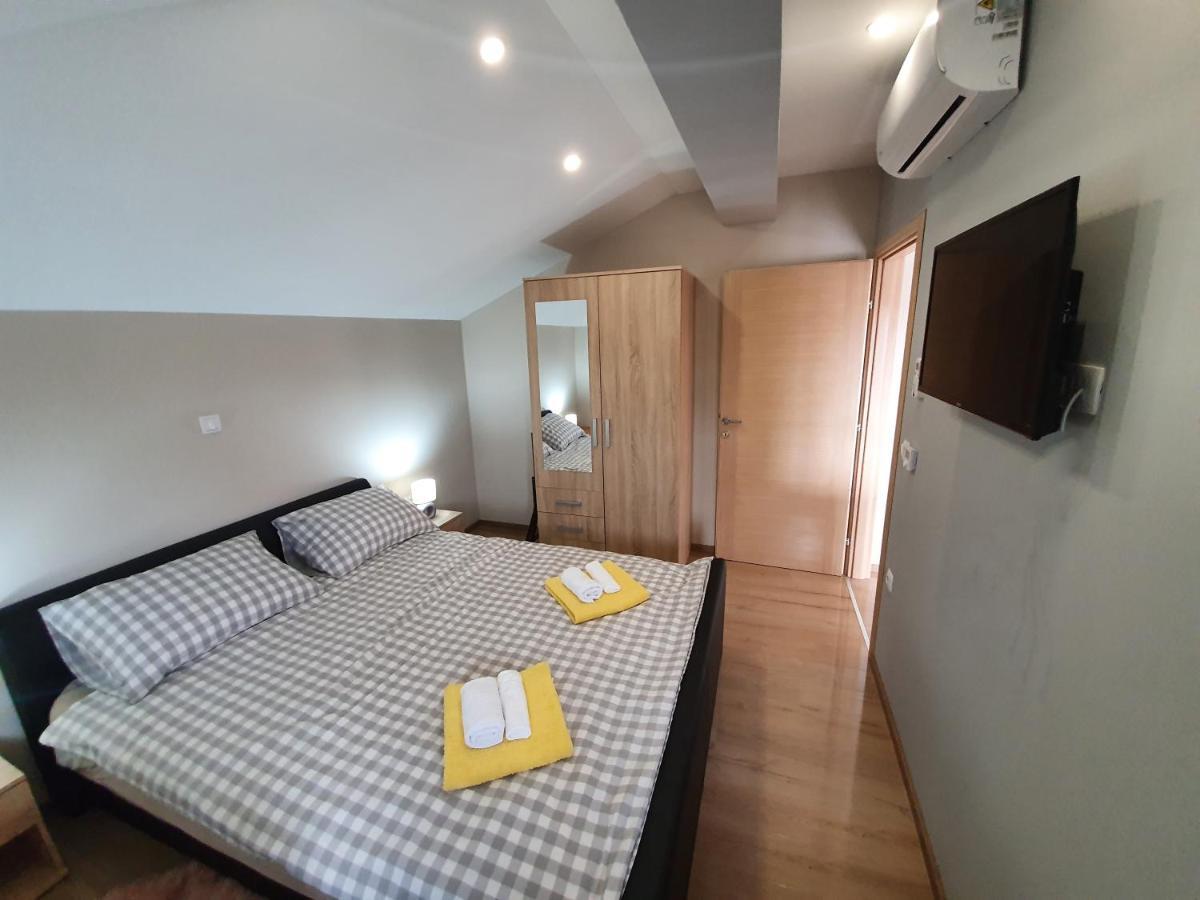 Apartman Bozur **** Satnica Dakovacka Extérieur photo