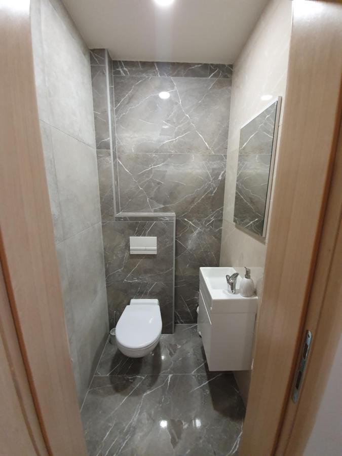Apartman Bozur **** Satnica Dakovacka Extérieur photo