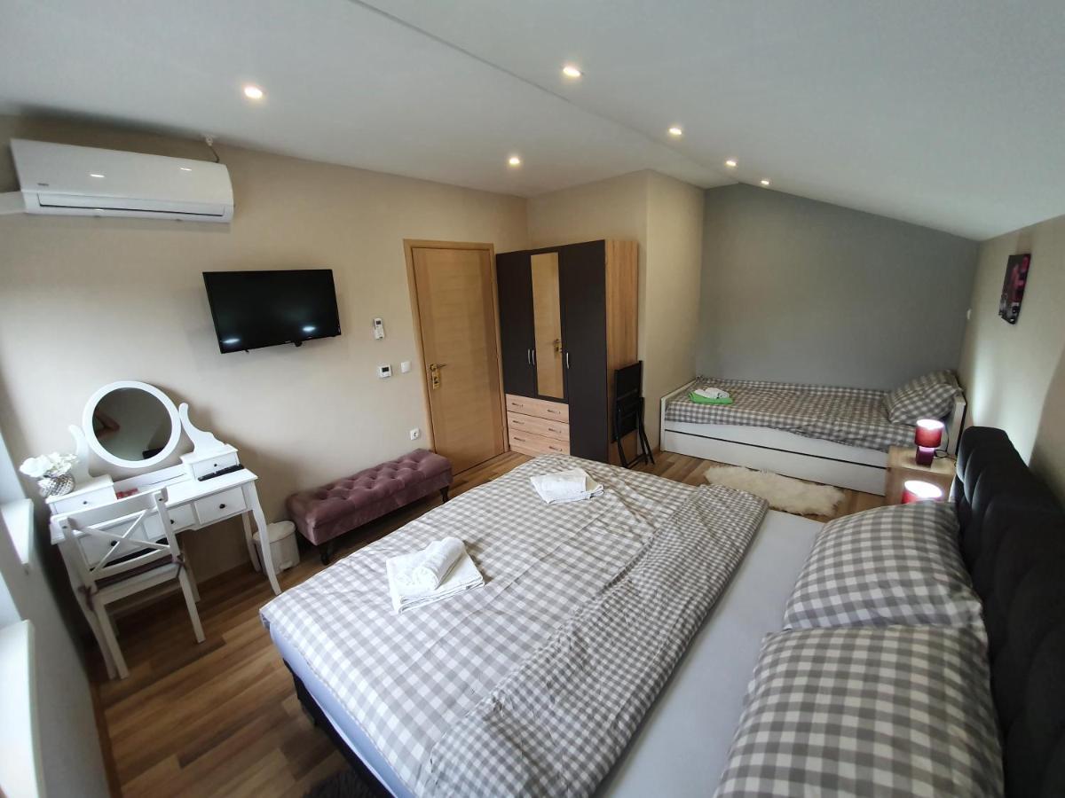 Apartman Bozur **** Satnica Dakovacka Extérieur photo